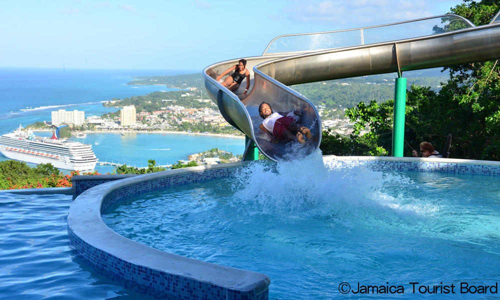 ミスティック・マウンテン・ジャマイカ　Mystic Mountain Jamaica