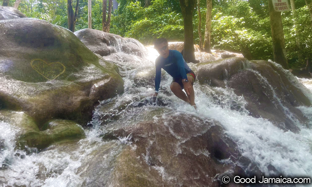 ダンズ・リバー・フォールズ ＆ パーク　Dunn's River Falls & Park